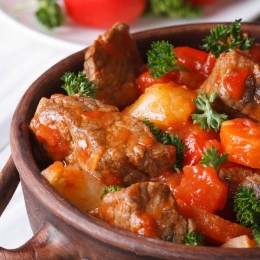 Beef in cherry tomatoes