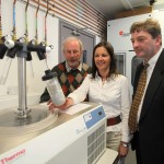 LIT_10_Organic11 Pat Mulrooney, Tracey Larkin and John Liston in the research lab in LIT